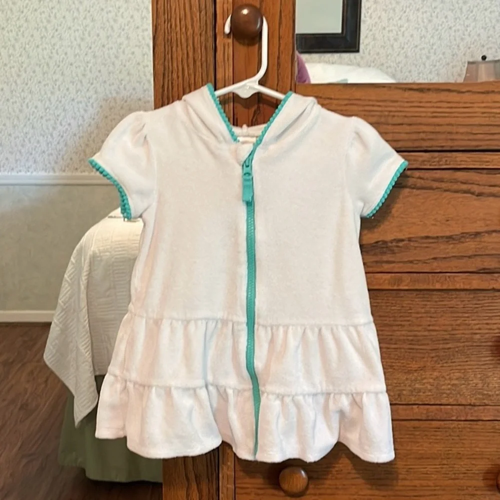 White Hooded Swim Cover-up